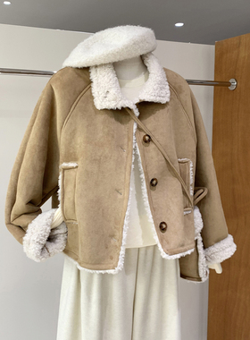 可爱羊羔毛翻领麂皮绒外套今年流行爆款皮毛一体保暖厚外套配包包