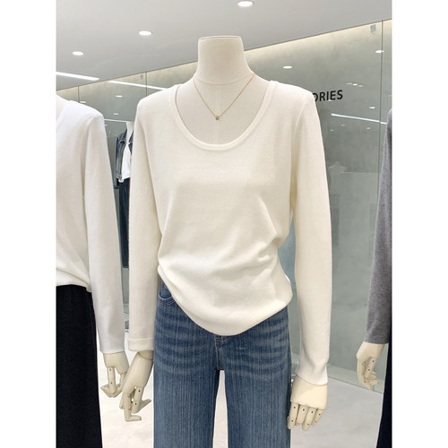 简约纯色温柔感U领长袖针织衫