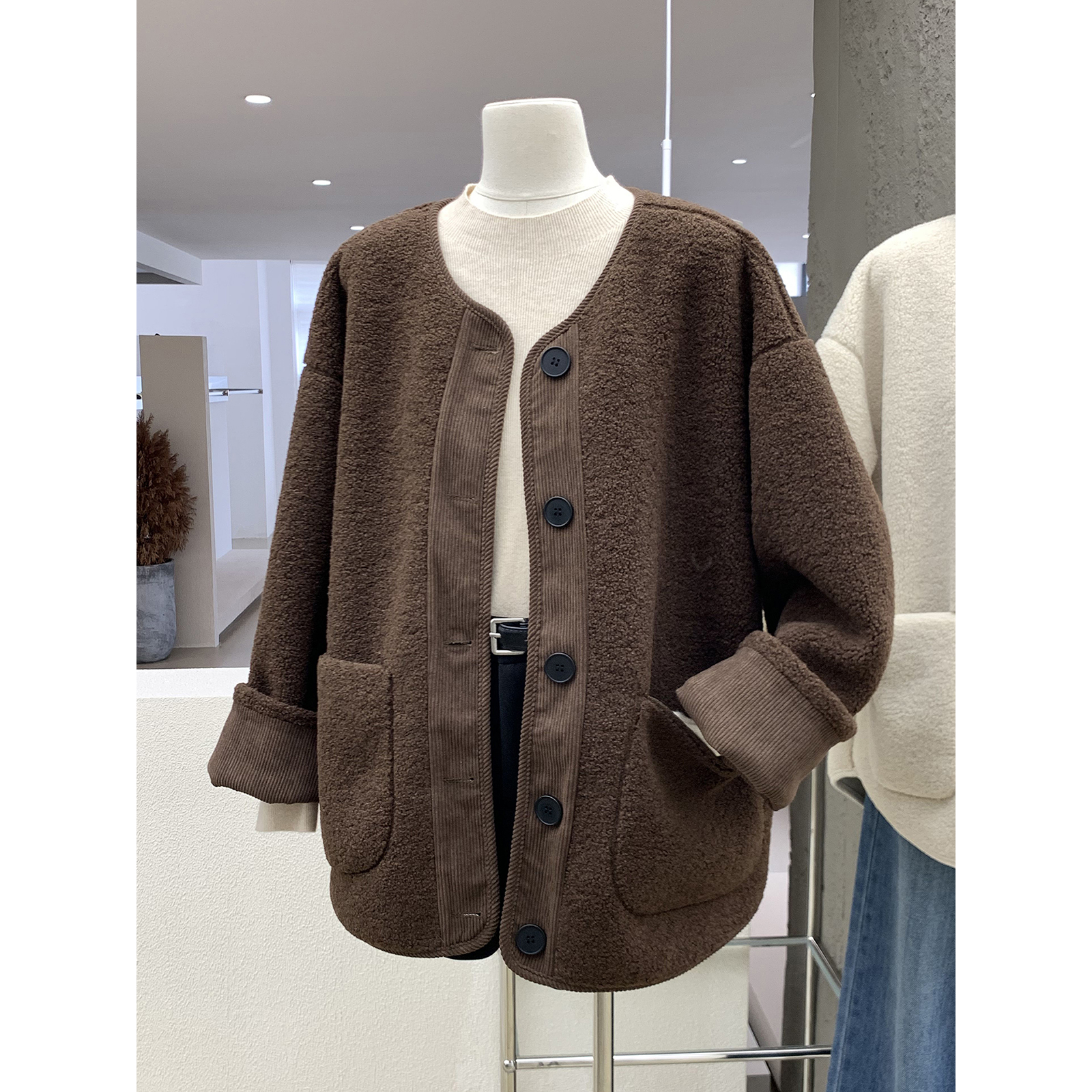 复古日系皮毛一体羊羔绒保暖外套