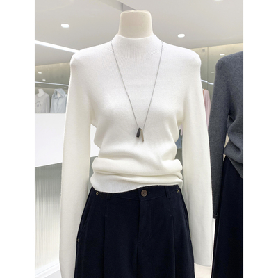 无缝一体工艺简约风半高领针织衫