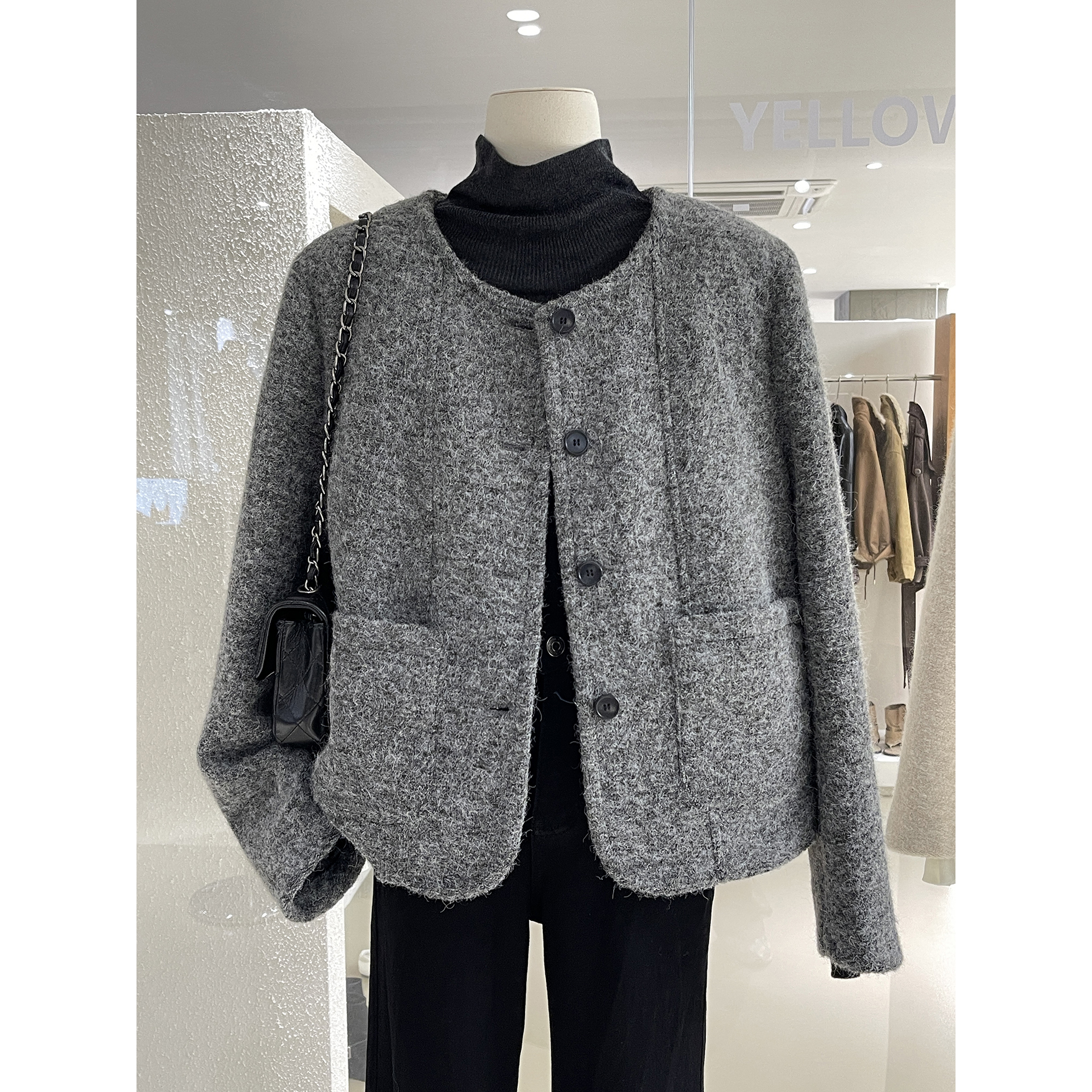 秋冬通勤挚爱圆领开衫羽绒外套