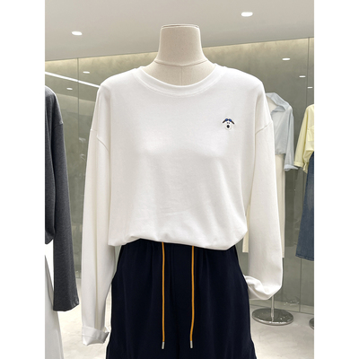 精致可爱小狗刺绣圆领长袖T恤女