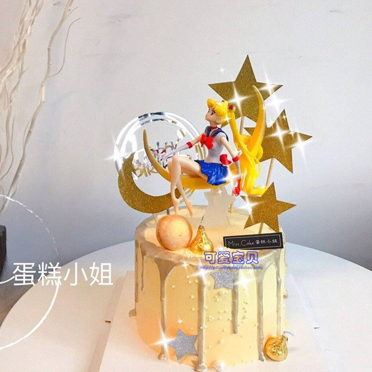 美少女战士蛋糕装饰月亮水冰月烘焙生日摆件 装扮用品坐在月亮上