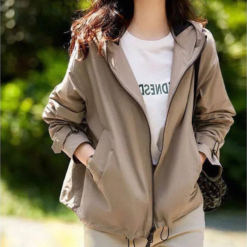 连帽冲锋衣轻奢感短款风衣棒球服短外套2026春秋款春季新品女夹克