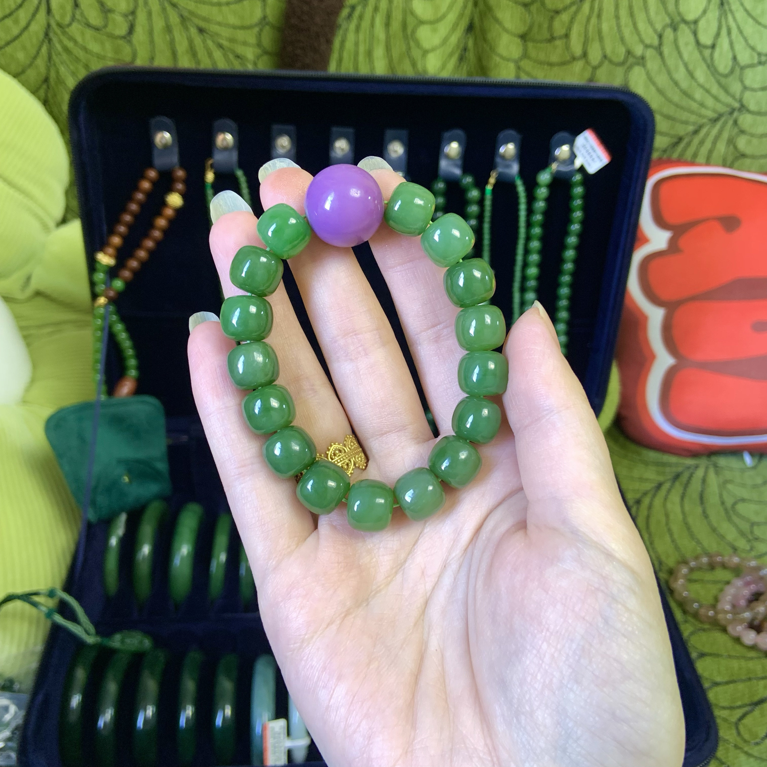 天然和田玉碧玉老型珠手链苹果绿山料玉石手串转运珠时尚旺财手饰