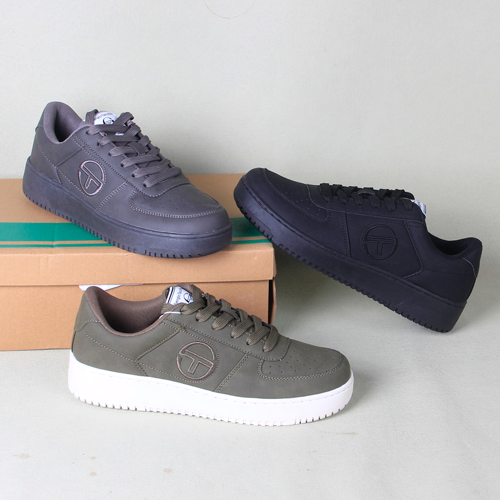 赛德其尼Sergio Tacchini意大利单男子运动休闲平底板鞋实心内里