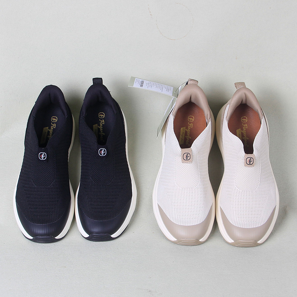 出韩国高级货男女减震透气运动鞋轻量减震防滑休闲户外跑步鞋子