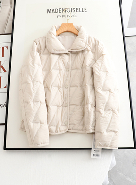 麦系の2025冬季新款时尚百搭宽松显瘦翻领菱形格短款羽绒服外套女