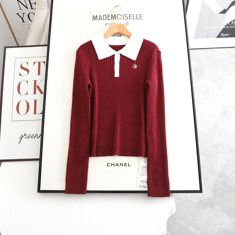 诗系の2025秋冬新款时尚百搭气质显瘦撞色Polo领打底针织衫女上衣