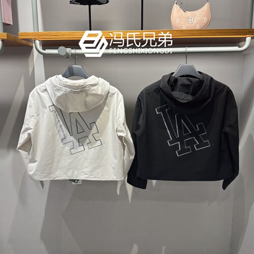 MLB户外时尚女子连帽防水防风衣