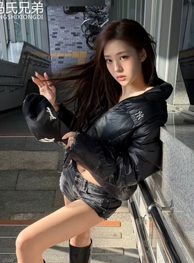 MLB25年冬季女短款休闲时尚韩系保暖加厚立领羽绒服外套3FDJB2056