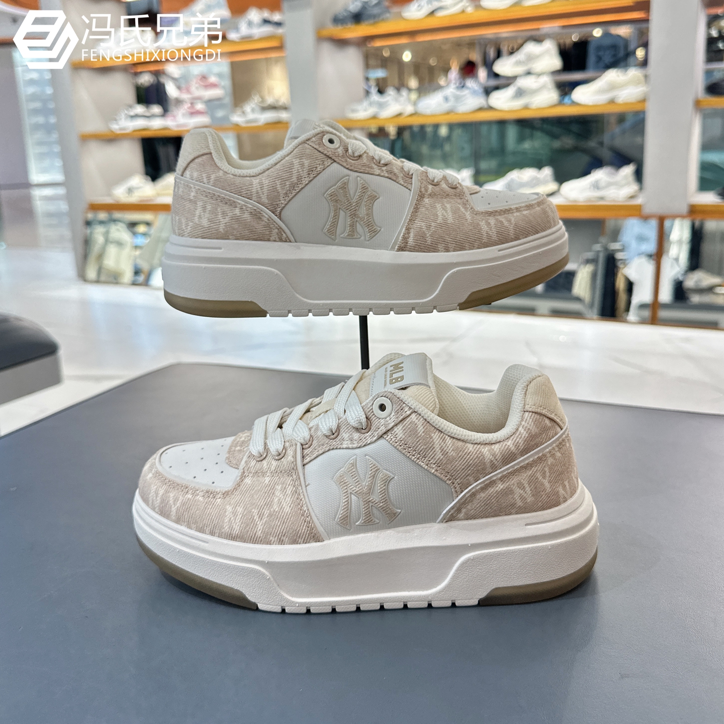 MLB厚底增高情侣时尚老花学长鞋