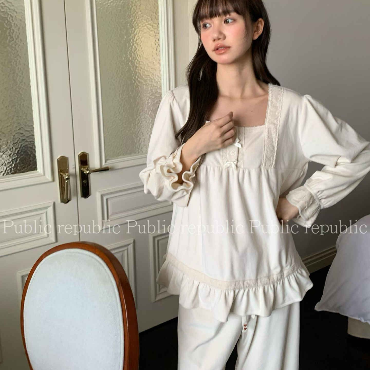 Public republic韩国冬季保暖薄绒银狐绒法式方领花边家居服睡衣