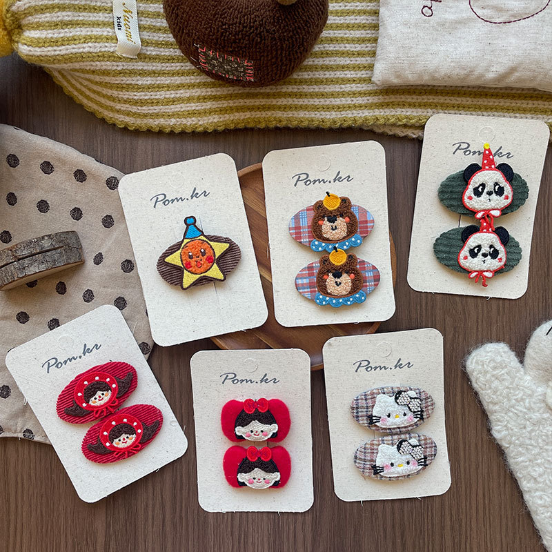 pom.kr新款布艺卡通小熊发夹手工侧边儿童碎发掰掰夹对装刘海夹女