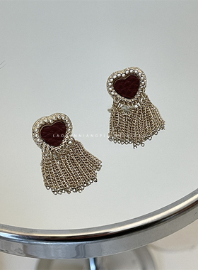 真不夸张！港风红心流苏耳环酒红色复古链条PU皮气质轻奢耳钉6103