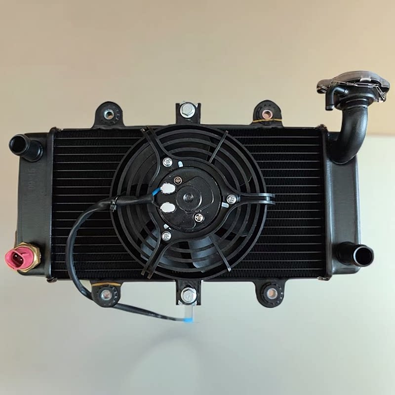 诺玛台风太子水箱配件水冷散热器盖复古机车GW250-D风扇冷却系统