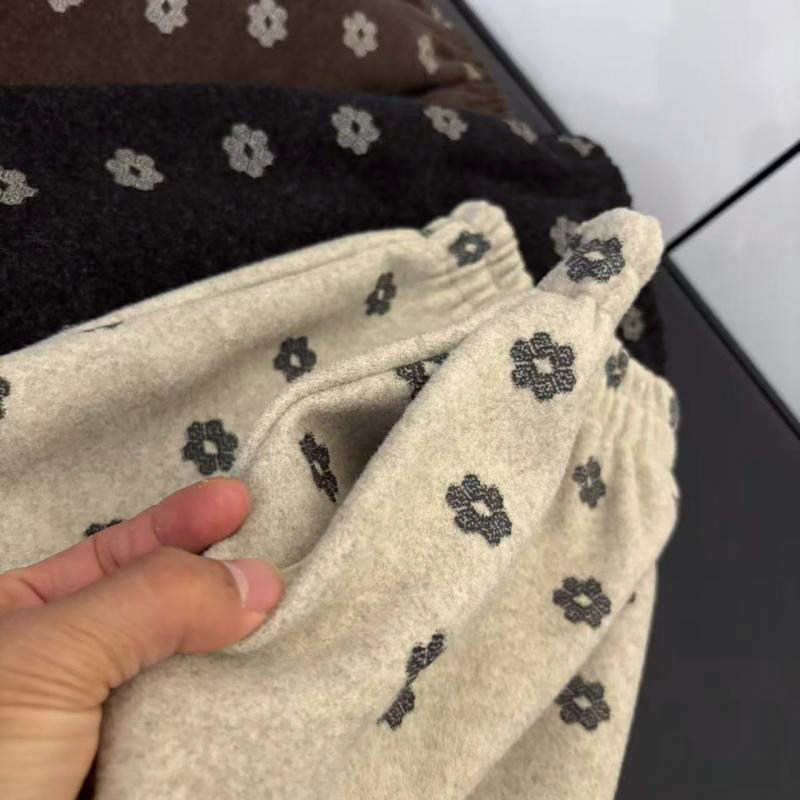 韩系【碎花裙】2025秋冬新款时尚百搭显瘦遮肉高腰休闲五分半身裙,女装/女士精品,半身裙,淘宝优惠券,粉丝福利购,淘宝优惠卷