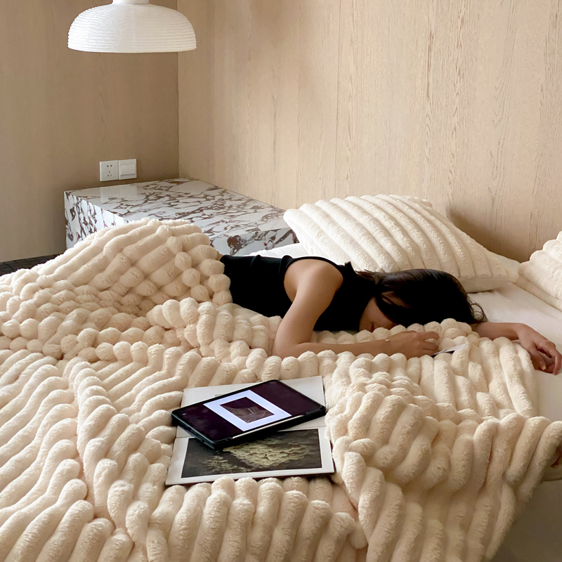 毛毯加厚冬季珊瑚绒毯子仿兔绒提花沙发盖毯法兰绒办公室午睡被子