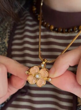 ins欧美粉水晶四叶草项链女时尚简约个性潮流时尚小众项链