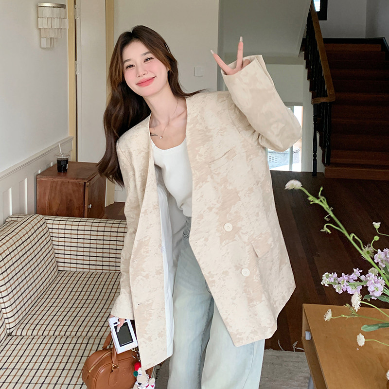 独特别致浮雕纹西装外套女2024初秋新款新中式设计感小众无领西服图片