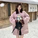 现货主推款!90白鸭绒 粉撞色中长款羽绒服 B260-5366-P365K498,女装羽绒服,芭图娜,浙宝-网红风 现货主推款!90白鸭绒 粉撞色中长款羽绒服 B260-5366-P365K498,女装羽绒服,芭图娜,浙宝-网红风