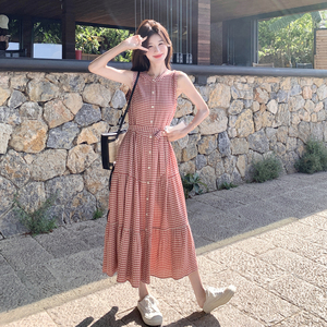 法式复古格纹甜美背心连衣裙女2025夏季新款韩版收腰显瘦茶歇长裙图片