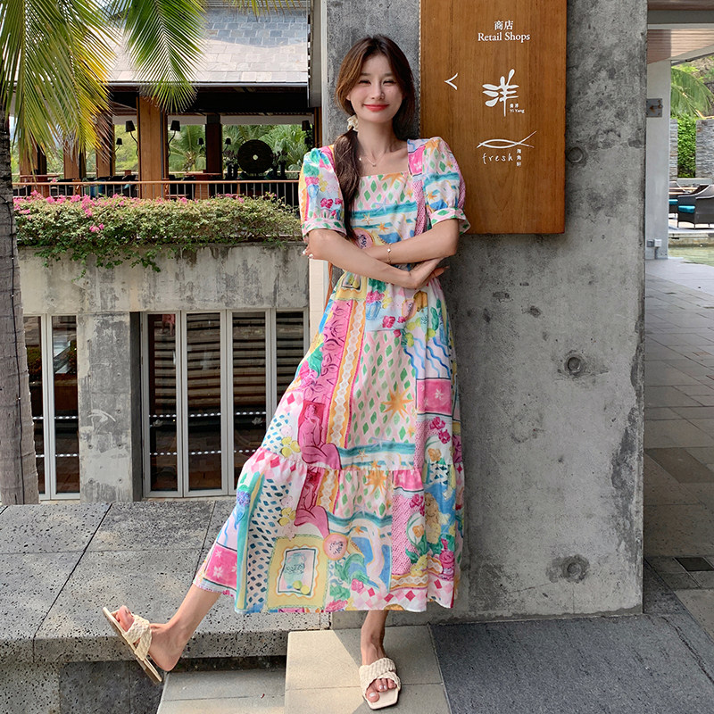 多巴胺印花吊带裙女夏日穿搭2025新款防晒开衫度假风连衣裙,女装连衣裙,芭图娜
