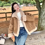现货主推款！两面穿棕色皮毛一体外套B260-5319-P205K288，女装短外套，芭图娜