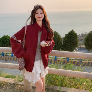 乌梅子酱设计款可脱卸袖子短外套女2025秋季新款潮酷炸街时尚夹克图片