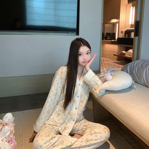 LAria奶蓝乖宝 海岛绒睡衣女长袖2026新款秋冬季少女薄绒家居服