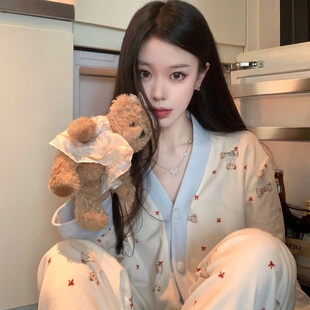 冬季 2025新款 家居服高级感 海岛绒睡衣女纯欲风秋冬款 奶蓝小熊崽