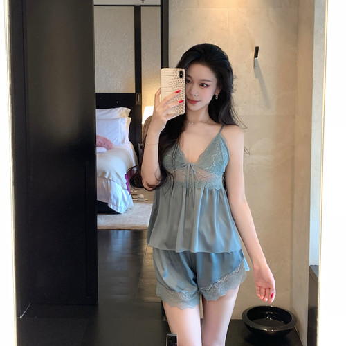 LAria巨显白 性感冰丝睡衣女2025新款夏季蕾丝吊带纯欲家居服