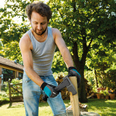 德国进口GARDENA嘉丁拿园艺伐木家庭用劈柴高碳钢双刃斧 8714