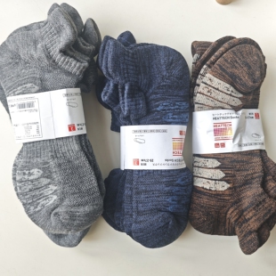 日本优衣库 袜子颜色随机一包 一包三双M1 041 男士