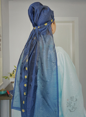 明制汉服道袍圆领袍直身行衣搭配配饰小金花暗纹幅巾