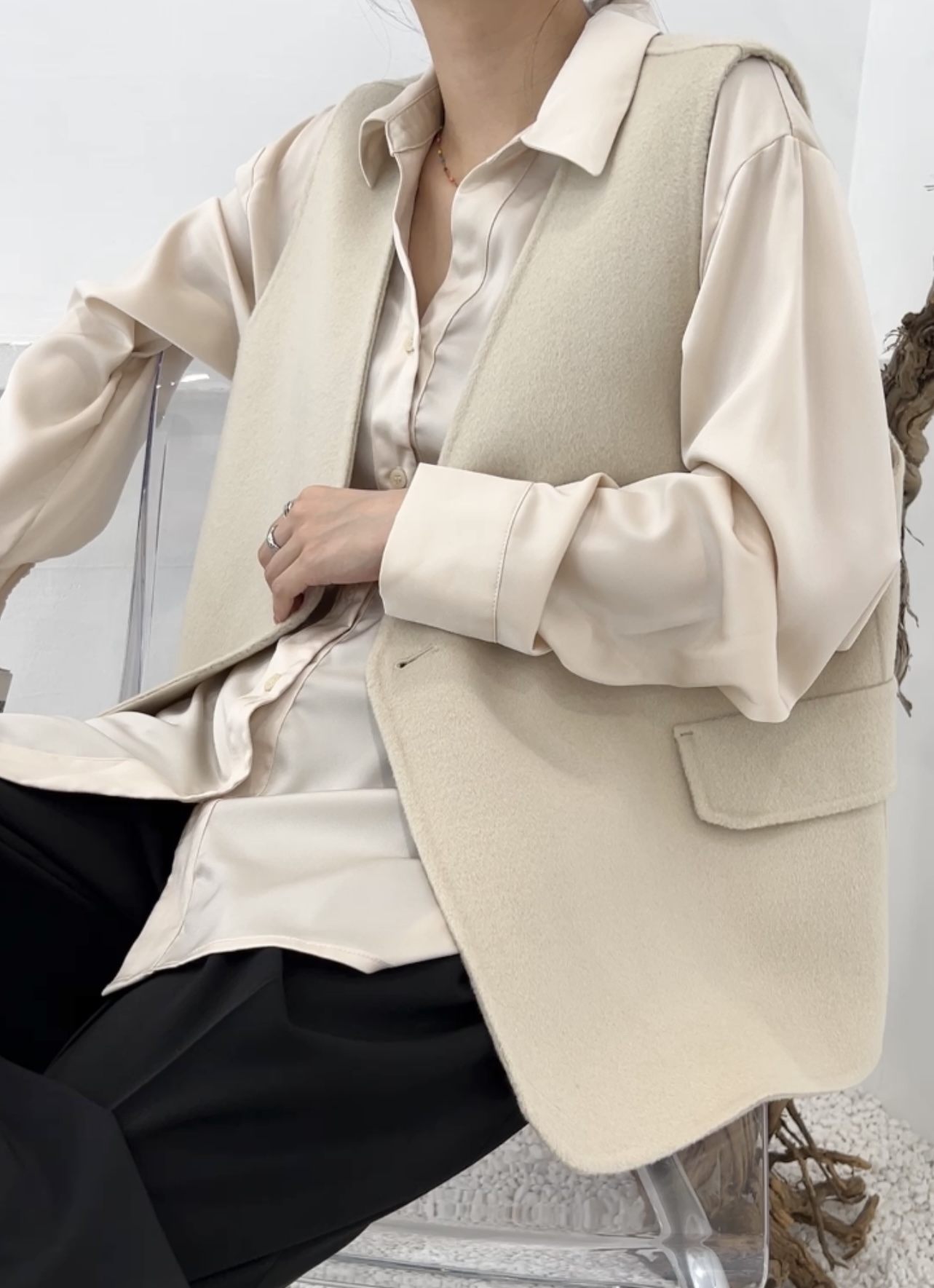 DRAN-602322设计师手缝双面羊毛马夹高级v领秋季时尚百搭气质马甲