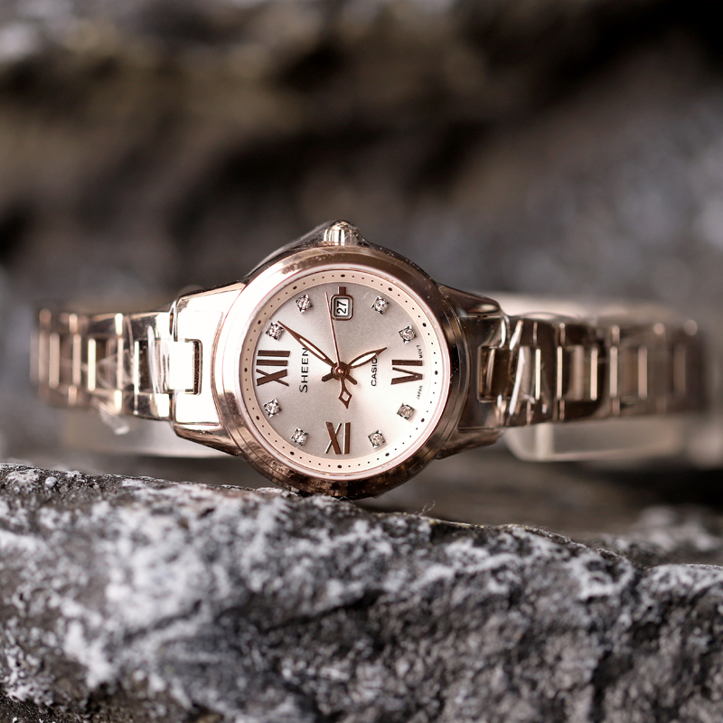 卡西欧SHEEN太阳能女士石英表