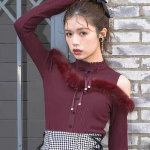 LUCKYM 清楚系日系蕾服毛茸茸甜美露肩针织毛衣上衣