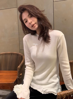 Hers 冬季韩系温柔风卷边领喇叭袖气质针织衫92815