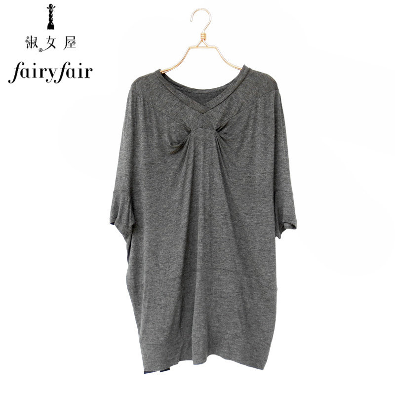 FAIRYFAIR正品新上春秋装中长款深灰花蝙蝠袖桃心领舒适女T恤针织