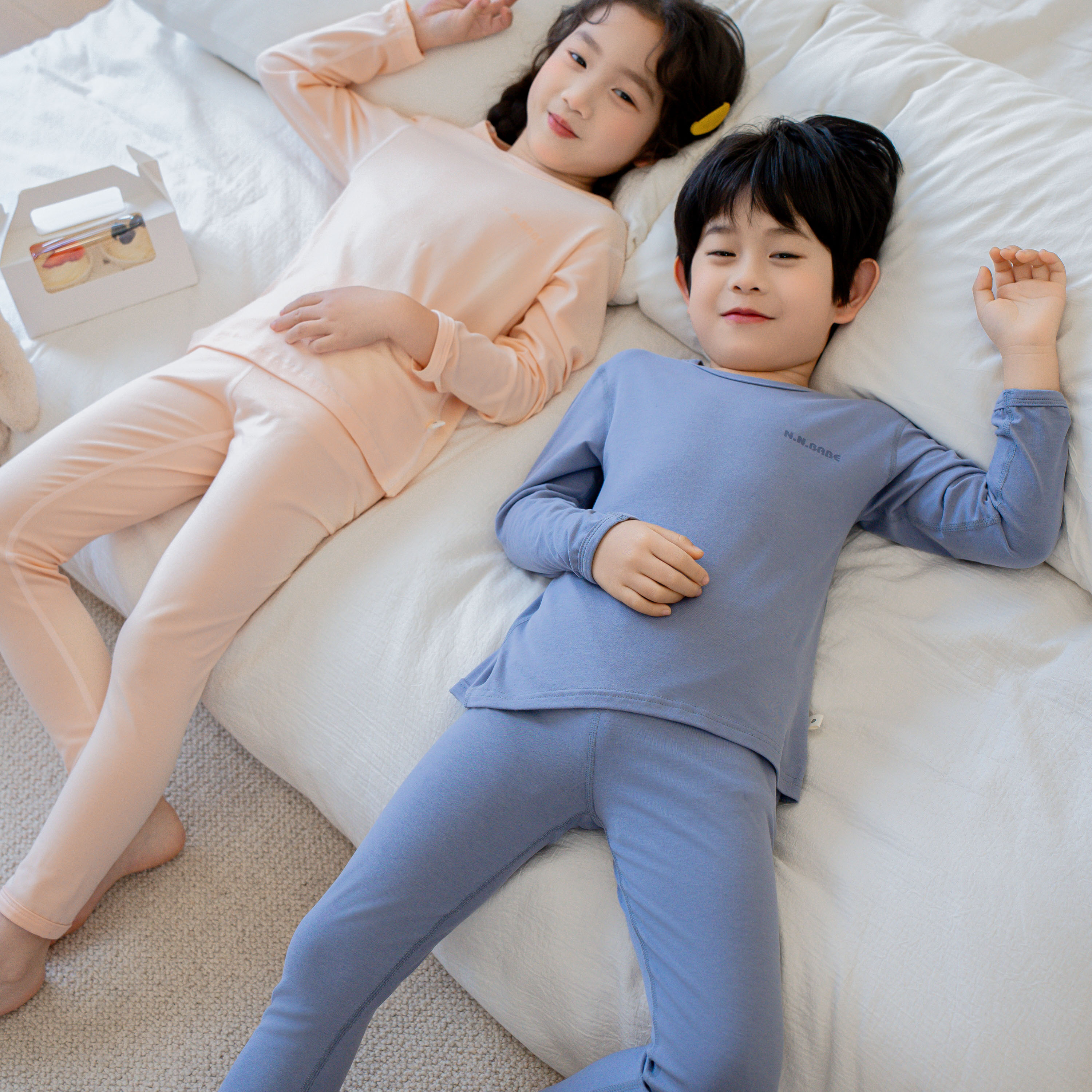 春秋A类薄款男女童家居服套装