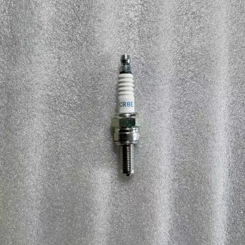 适用裂行NA125D125LA火花塞125T-37-38-39火嘴