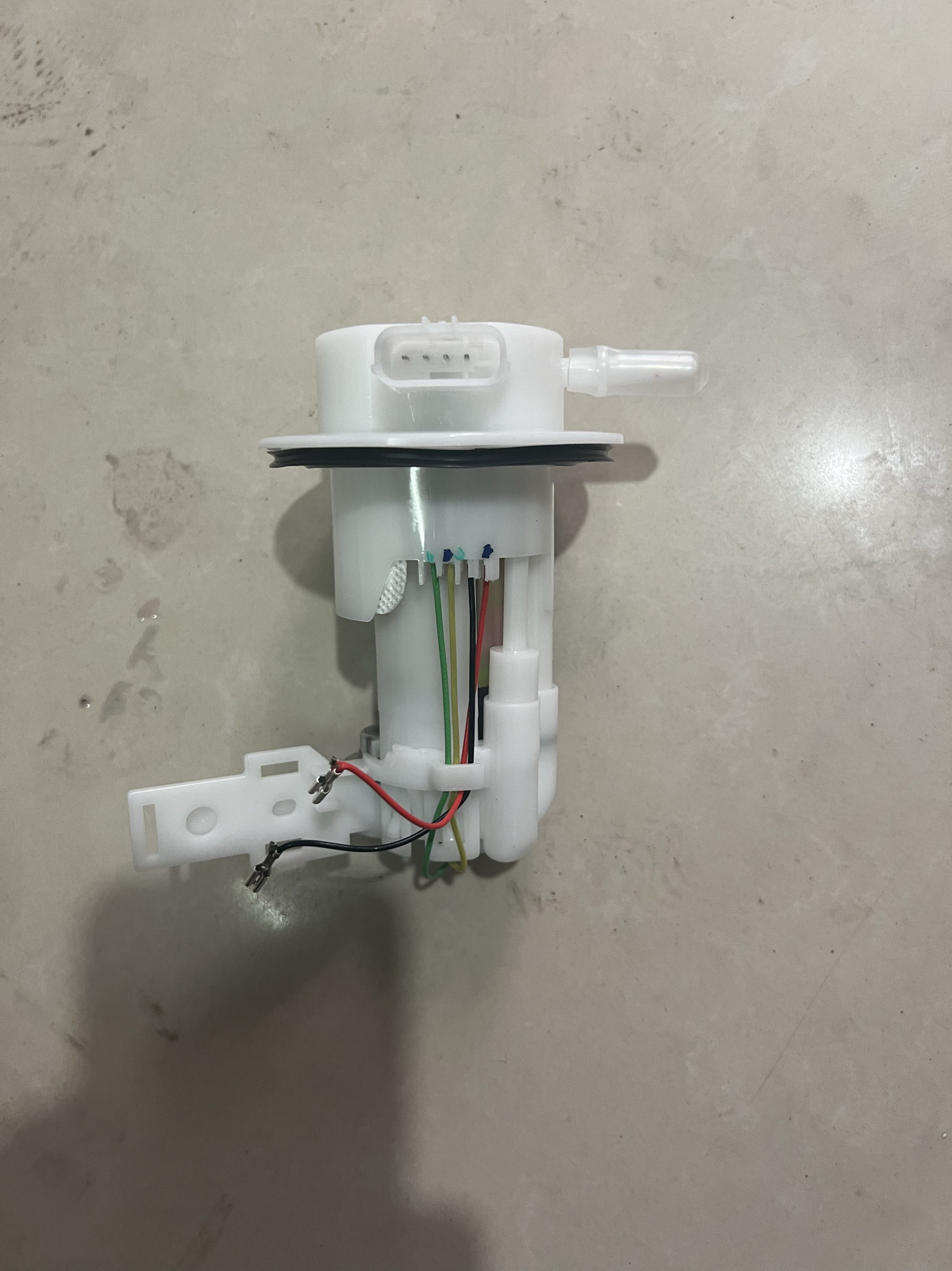 适用本CB300F CBR250RR CB300R  摩托车汽油泵 燃油泵