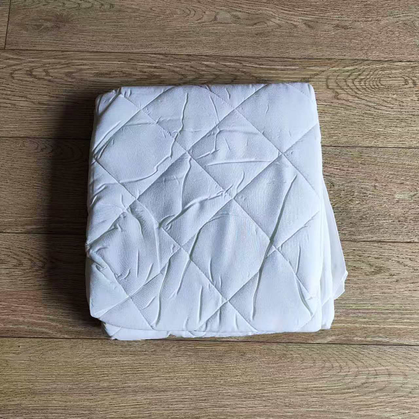 外贸原单绗缝防滑100*200床笠