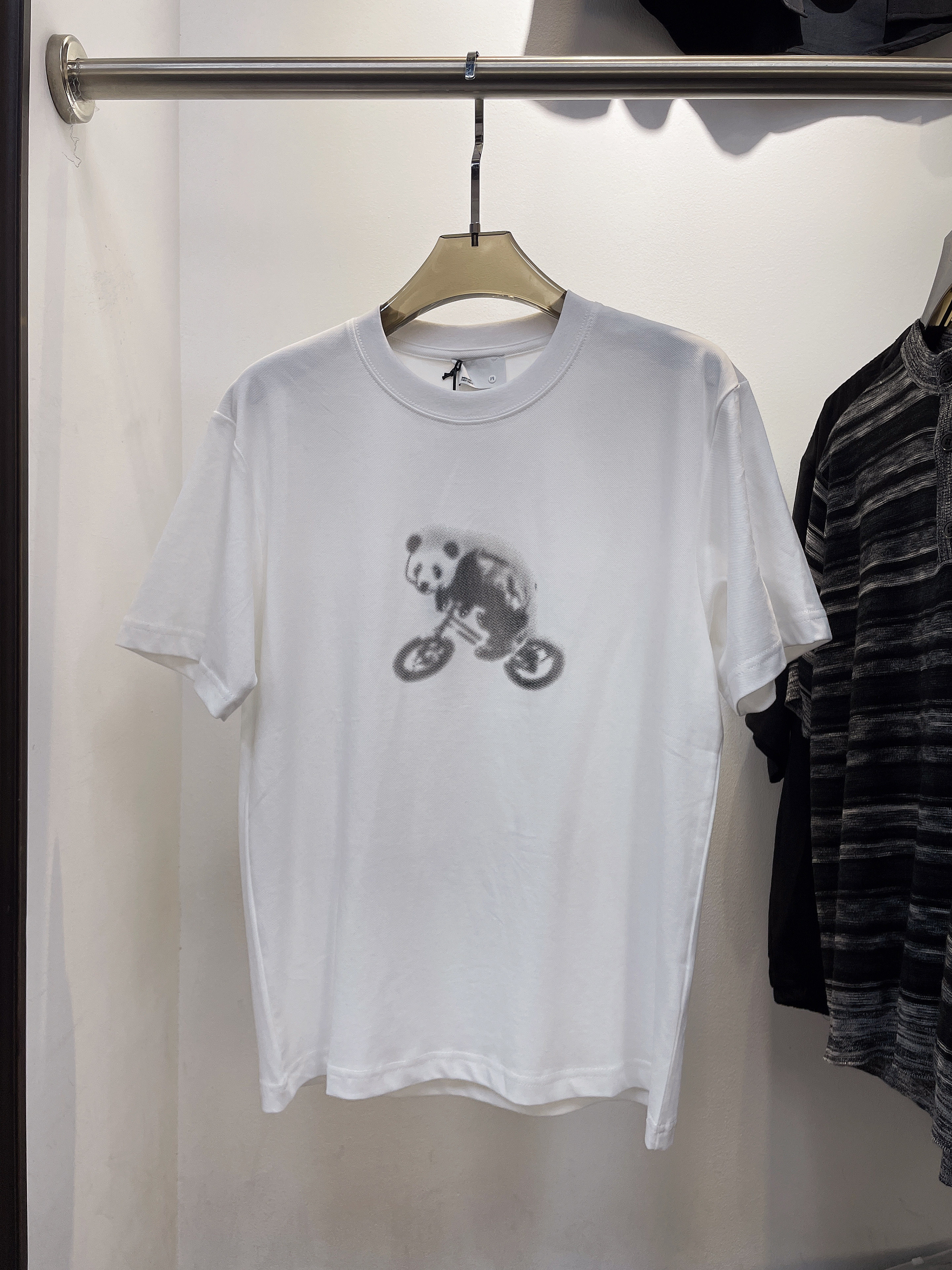 2026夏季新款男士圆领短袖T恤潮男上衣熊猫骑车童趣休闲半袖t恤衫