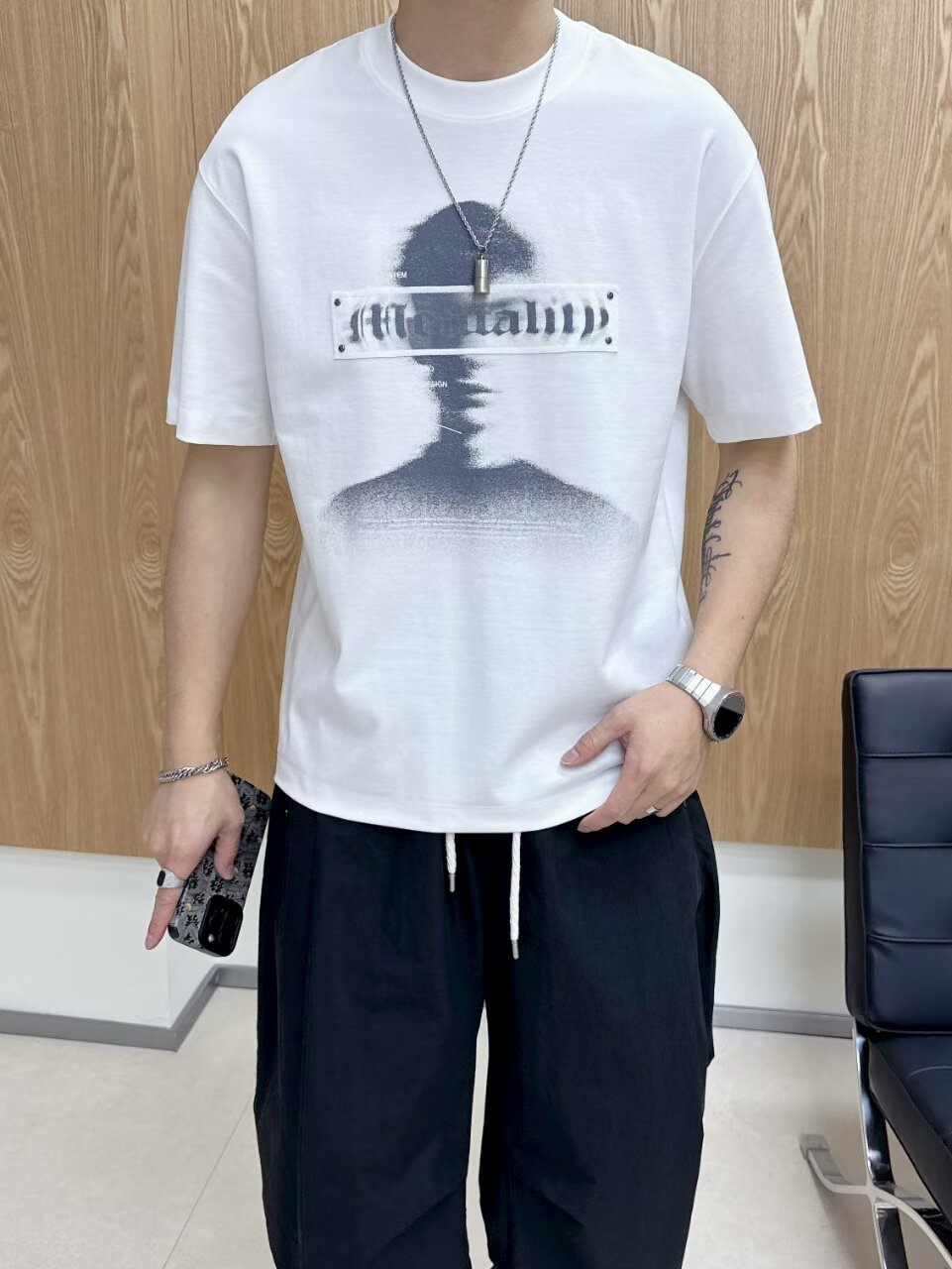 2026夏季新款个性贴布短袖T恤男人像印花圆领套头男士打底半袖潮