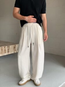 实体高街夏季天丝亚麻垂坠凉感直筒休闲裤男士宽松弯刀阔腿裤长裤