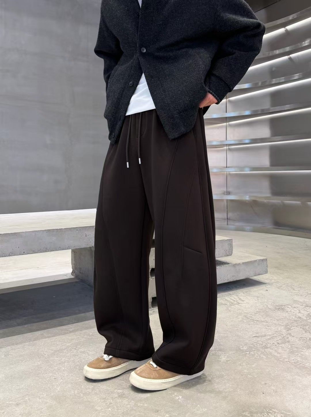 2025冬季新款韩版轻奢老钱风加绒直筒阔腿休闲裤男慵懒风长裤潮流,男装,休闲裤,淘宝优惠券,粉丝福利购,淘宝优惠卷