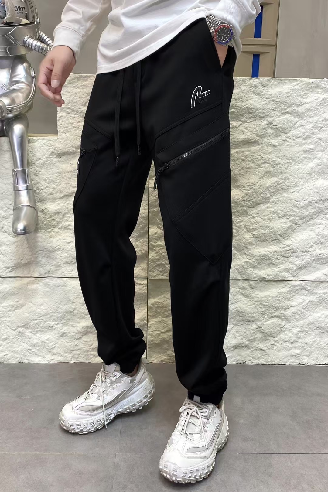 欧货潮牌个性韩版舒男士休闲裤25秋季新款个性拉链拼接修身运动裤