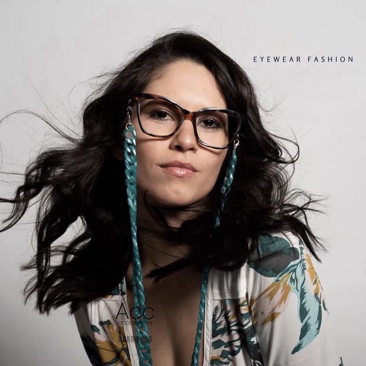 英国绿色亚克力锁链潮人眼镜链